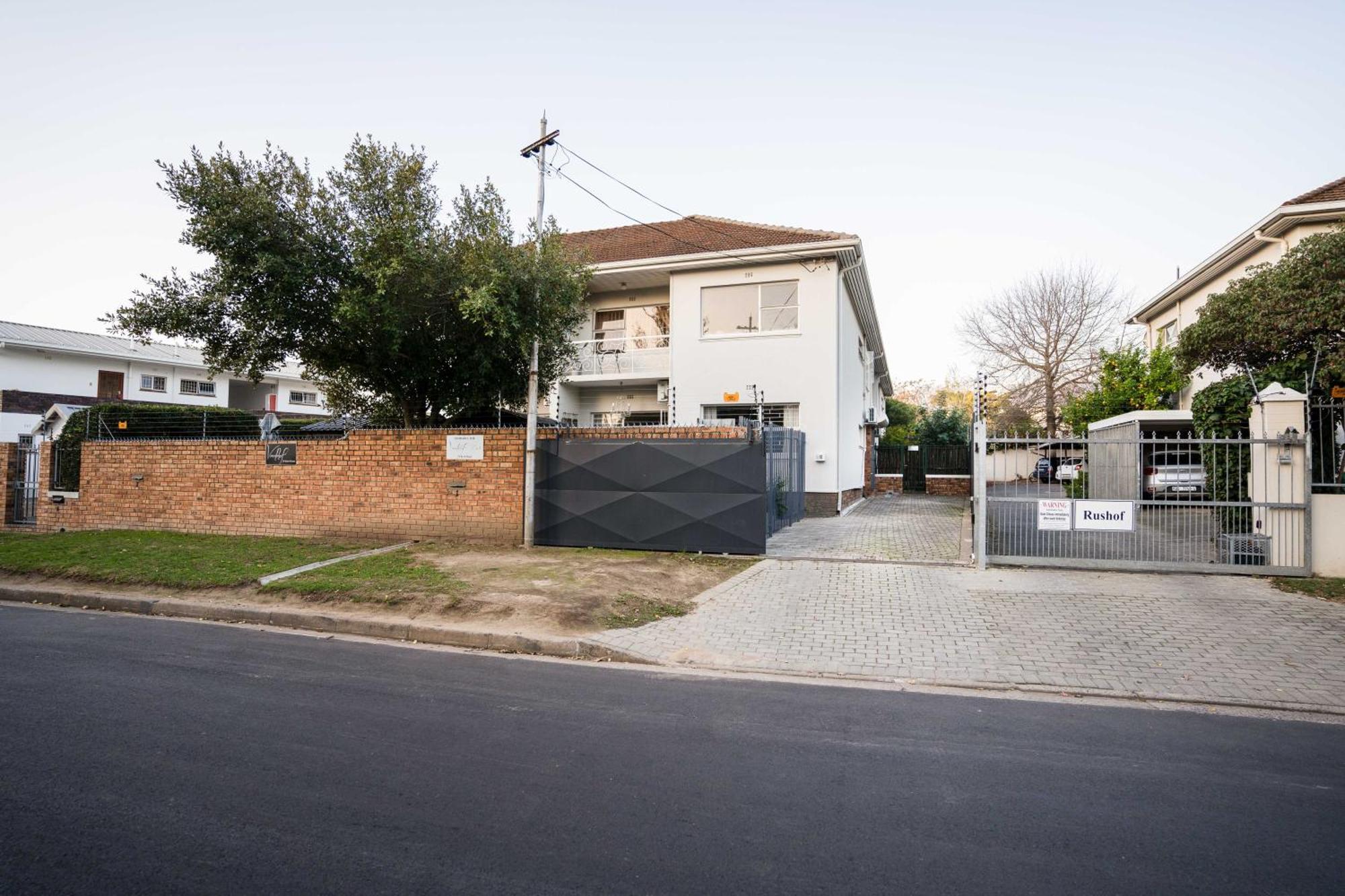 Avemore Vredehof No 1 - With Backup Power Apartment Stellenbosch Exterior photo